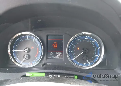 2017 Toyota Corolla Le z USA, uszkodzony, nr VIN 2T1BURHE0HC819061